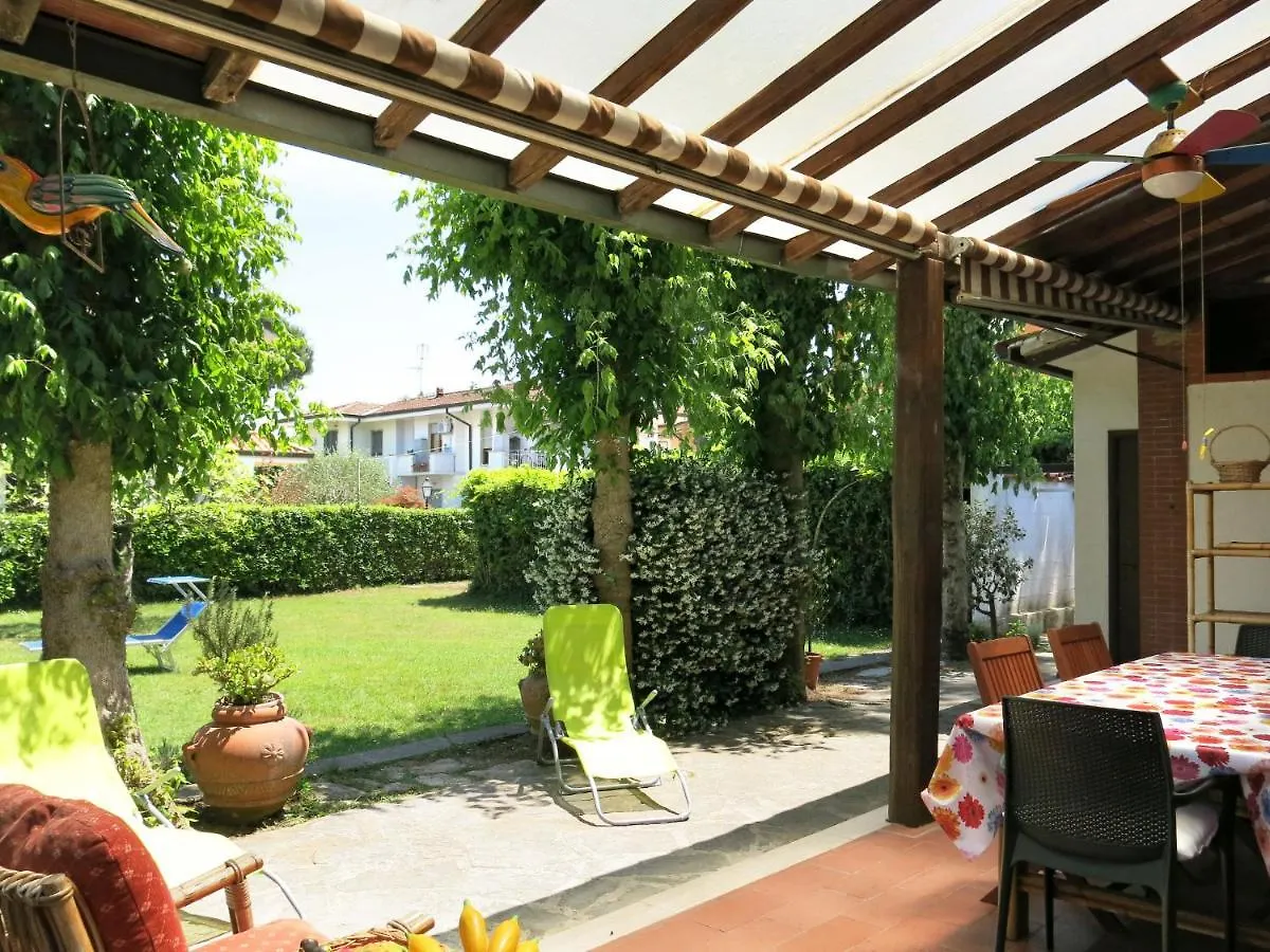 Holiday Home Il Mandarino By Interhome Torre del Lago Puccini