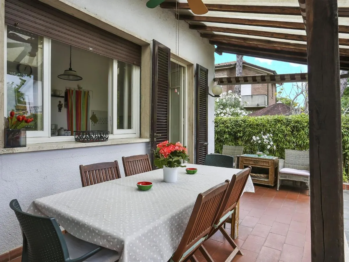 Holiday Home Il Mandarino By Interhome Torre del Lago Puccini