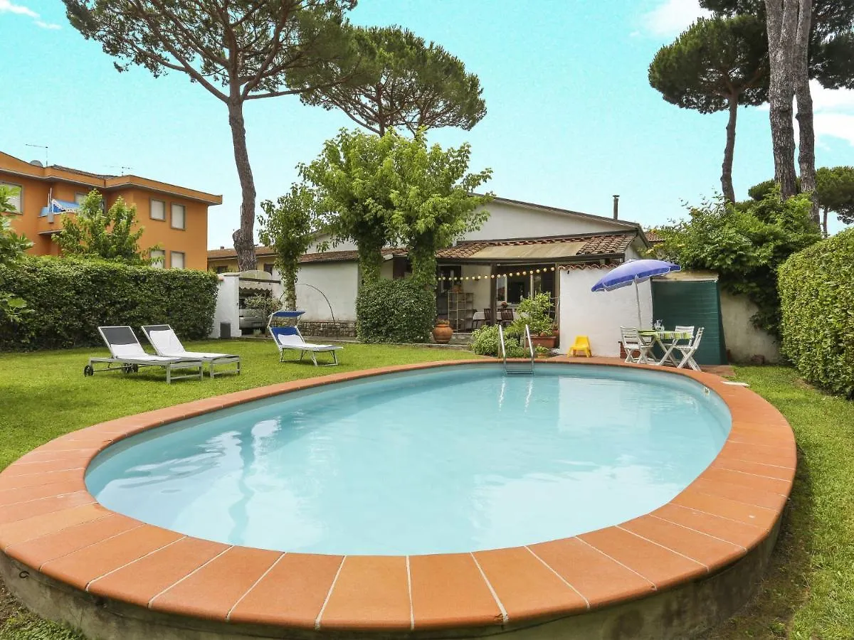 Holiday Home Il Mandarino By Interhome Torre del Lago Puccini